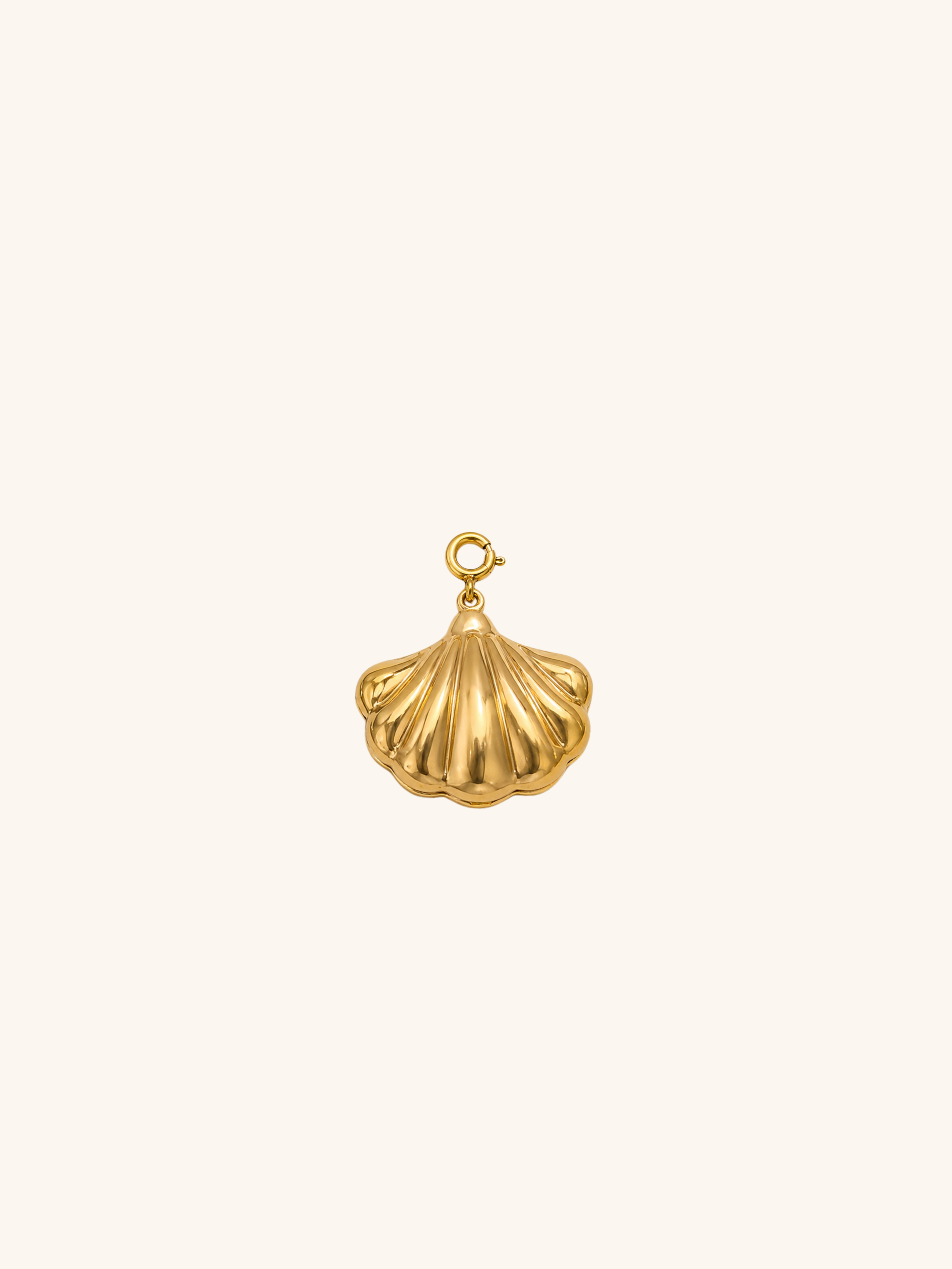 Scallop Shell Charm (Interchangeable) – 18K Gold Plated Stainless Steel
