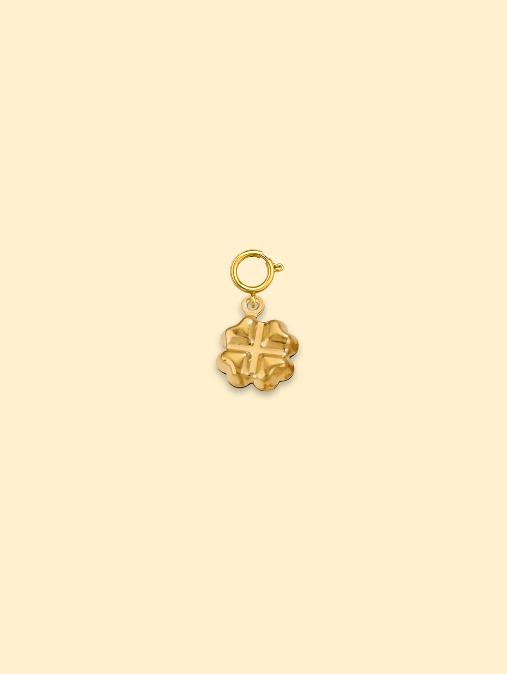 Lucky Clover Charm Pendant 18K Gold Plated Stainless Steel