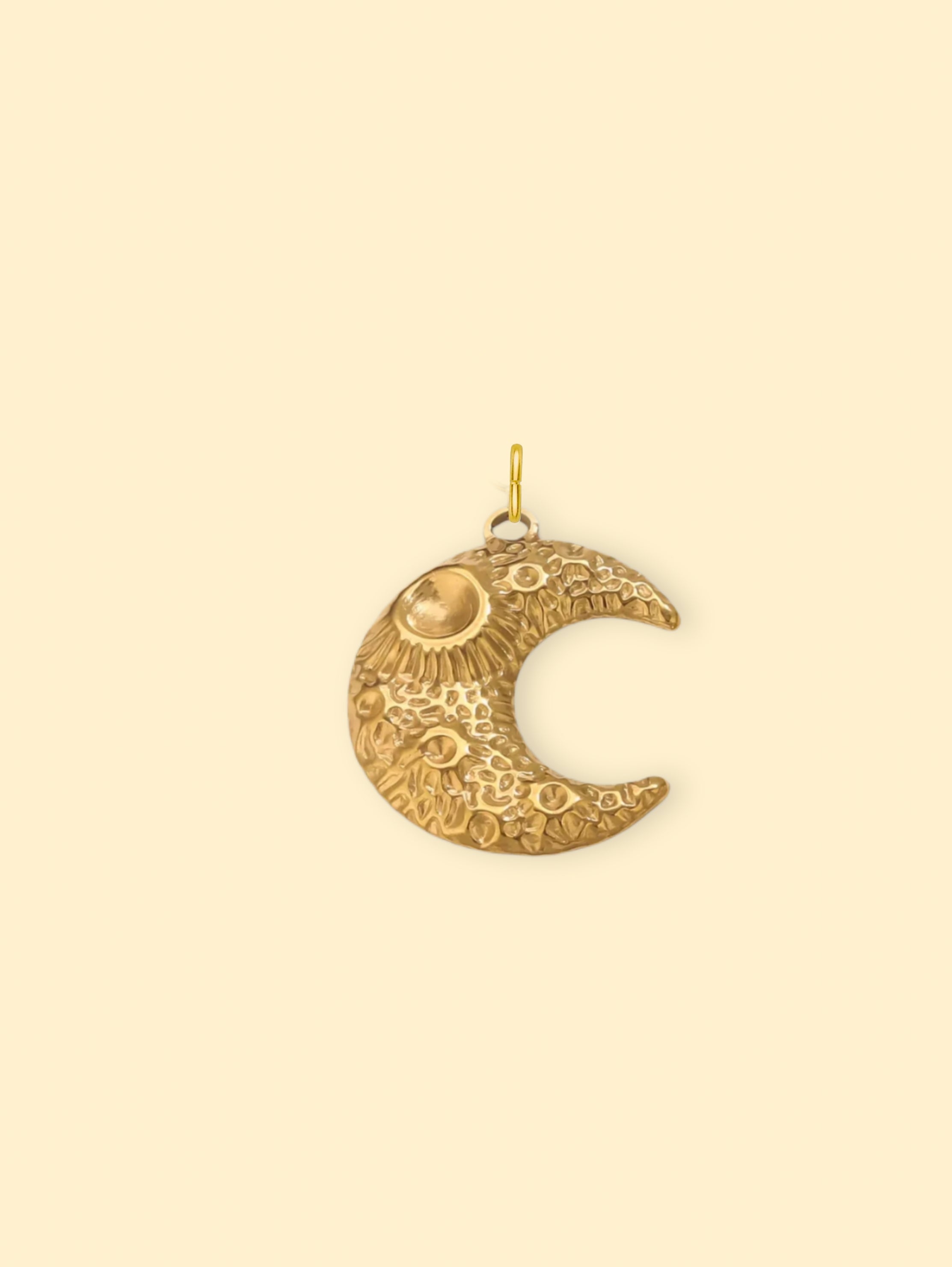 Gold Crescent Moon Charm (Interchangeable) – 18K Gold Plated Stainless Steel
